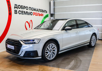 Подержанный автомобиль Audi A8 2021 года (1 фото)