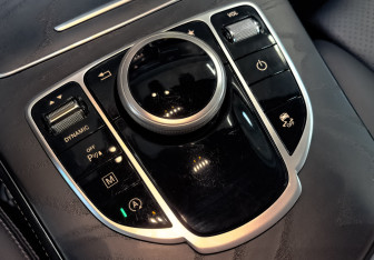 Подержанный автомобиль Mercedes-Benz GLC Coupe 2018 года (21 фото)