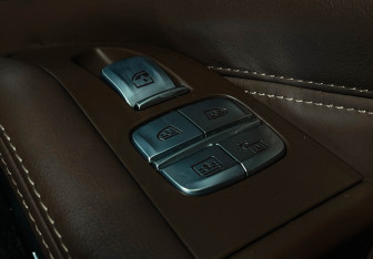 Подержанный автомобиль BMW X7 2019 года (16 фото)