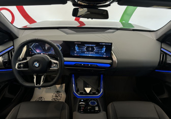 Подержанный автомобиль BMW X3 2025 года (9 фото)