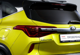 Подержанный автомобиль Kia Seltos 2021 года (16 фото)