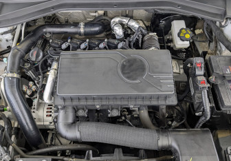 Подержанный автомобиль Москвич 6 2023 года (9 фото)