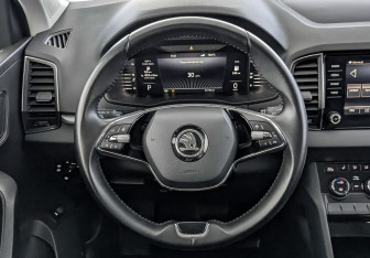 Подержанный автомобиль Skoda Karoq 2022 года (22 фото)