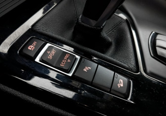 Подержанный автомобиль BMW X2 2020 года (28 фото)