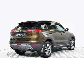 Подержанный автомобиль Geely Atlas 2019 года (5 фото)