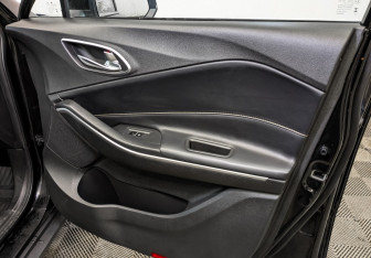 Подержанный автомобиль Москвич 3 2023 года (24 фото)