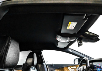 Подержанный автомобиль Mercedes-Benz AMG GT Liftback 2019 года (24 фото)