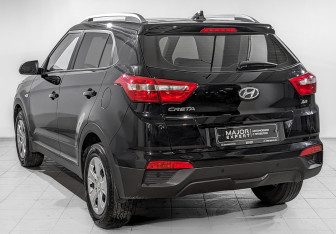 Подержанный автомобиль Hyundai Creta 2021 года (7 фото)