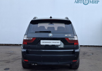 Подержанный автомобиль BMW X3 2006 года (6 фото)