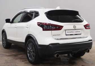 Подержанный автомобиль Nissan Qashqai 2020 года (7 фото)