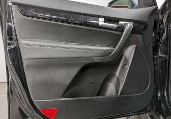 Подержанный автомобиль Kia Sorento 2019 года (11 фото)