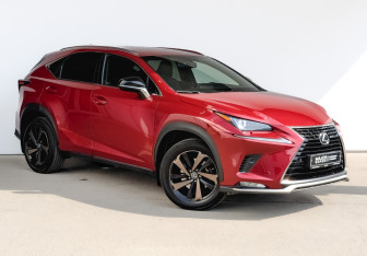 Подержанный автомобиль Lexus NX 2021 года (3 фото)