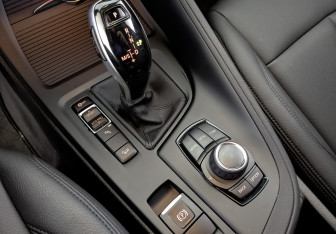 Подержанный автомобиль BMW X1 2021 года (27 фото)