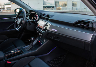 Подержанный автомобиль Audi Q3 Sportback 2020 года (9 фото)