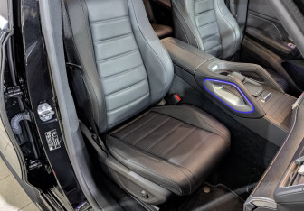 Подержанный автомобиль Mercedes-Benz GLE 2021 года (23 фото)