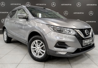 Подержанный автомобиль Nissan Qashqai 2020 года (3 фото)