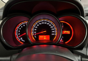 Подержанный автомобиль Nissan Murano Suv 2011 года (13 фото)