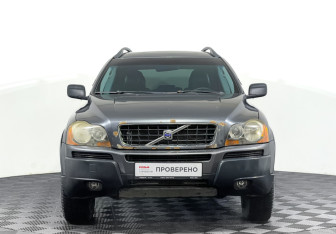 Подержанный автомобиль Volvo XC90 2005 года (2 фото)