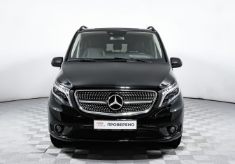 Подержанный автомобиль Mercedes-Benz Vito 2016 года (2 фото)