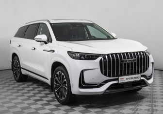 Подержанный автомобиль Jaecoo J8 2024 года (3 фото)