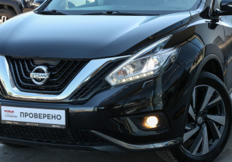 Подержанный автомобиль Nissan Murano Suv 2020 года (25 фото)