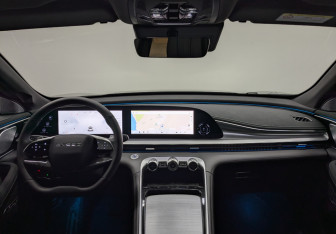 Новый Exeed TXL 2024 (10 фото)