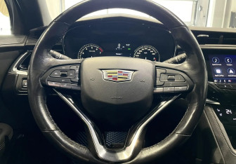 Подержанный автомобиль Cadillac XT6 2020 года (14 фото)