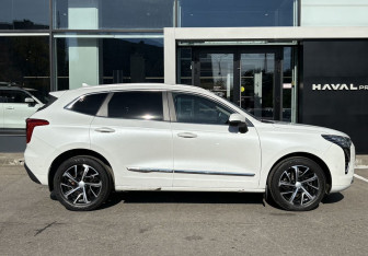 Подержанный автомобиль Haval Jolion 2021 года (4 фото)