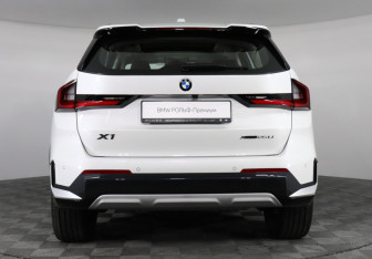 Новый BMW X1 2025 (4 фото)