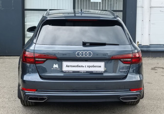Подержанный автомобиль Audi A4 Wagon 2019 года (6 фото)