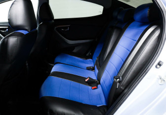 Подержанный автомобиль Hyundai Elantra Sedan 2012 года (12 фото)