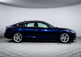 Подержанный автомобиль Audi A5 Liftback 2018 года (4 фото)