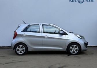 Подержанный автомобиль Kia Picanto 2013 года (4 фото)