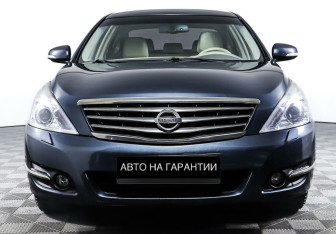 Подержанный автомобиль Nissan Teana 2012 года (2 фото)