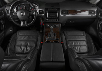Подержанный автомобиль Volkswagen Touareg 2013 года (19 фото)