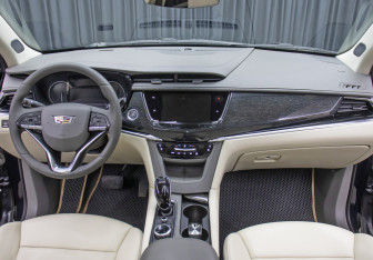 Подержанный автомобиль Cadillac XT6 2020 года (16 фото)