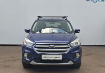 Подержанный автомобиль Ford Kuga 2017 года (2 фото)