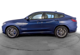 Подержанный автомобиль BMW X4 2021 года (8 фото)