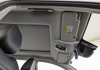 Подержанный автомобиль Exeed LX 2022 года (23 фото)