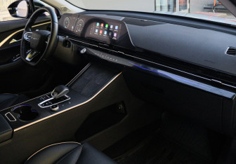 Подержанный автомобиль Omoda C5 2023 года (7 фото)