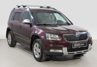 Подержанный автомобиль Skoda Yeti 2014 года (3 фото)