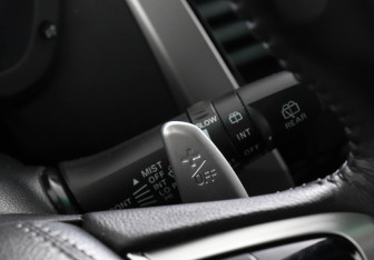 Подержанный автомобиль Mitsubishi Montero Sport 2022 года (16 фото)