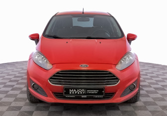 Подержанный автомобиль Ford Fiesta Hatchback 2016 года (2 фото)