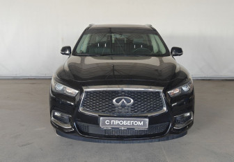 Подержанный автомобиль Infiniti QX60 2016 года (2 фото)