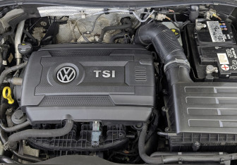 Подержанный автомобиль Volkswagen Tiguan 2019 года (9 фото)