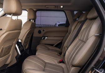 Подержанный автомобиль Land Rover Range Rover Sport 2013 года (15 фото)