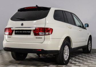 Подержанный автомобиль SsangYong Kyron 2012 года (3 фото)