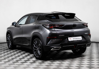Подержанный автомобиль Changan UNI-T 2023 года (7 фото)