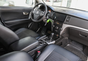 Подержанный автомобиль SsangYong Actyon 2011 года (9 фото)