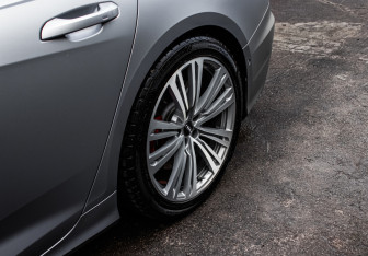 Подержанный автомобиль Audi S6 Sedan 2020 года (15 фото)